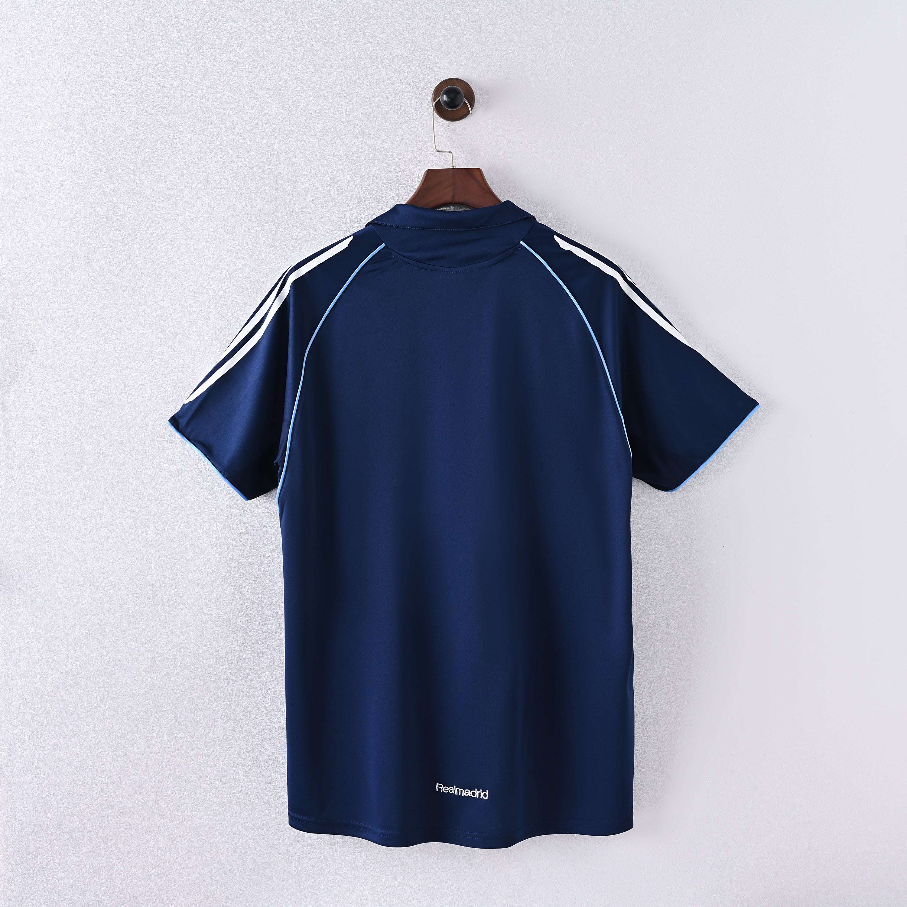 maillot-real-madrid-2005-2006-exterieur-vintage-retro-2