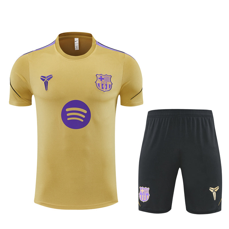 Ensemble-Maillot-Short-Barcelone-Barca-2026-2027-Or-4