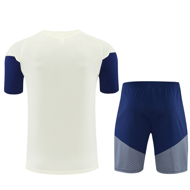 Ensemble-Maillot-Short-Bayern-Munich-2026-2027-Beige-2