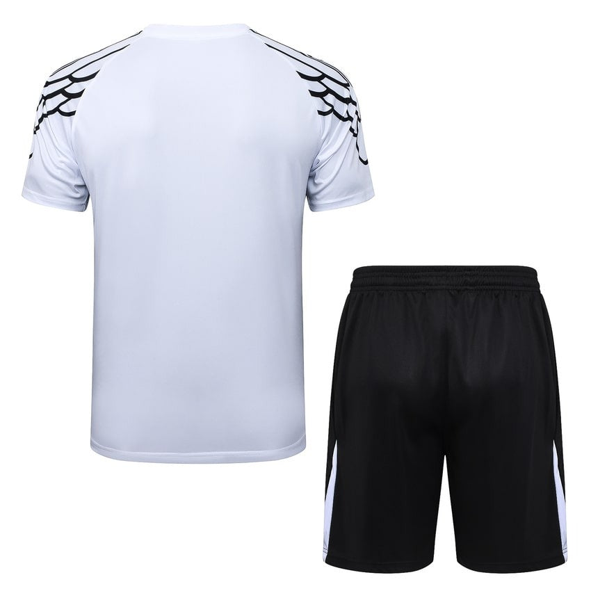 Ensemble t-shirt short bébé garçon PSG - Collection officielle PARIS SAINT GERMAIN Ensemble t-shirt short bébé garçon PSG - Collection officielle PARIS SAINT GERMAIN