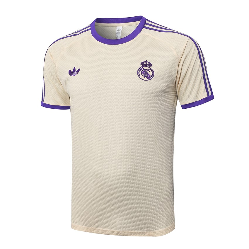 Conjunto de camiseta y pantalón corto beige y morado del Real Madrid 2025-2026 para hombre | Fútbol