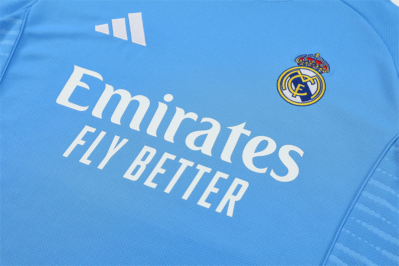 Ensemble Maillot Short Real Madrid Homme/Enfant 2025 2026 Bleu Ciel | Foot Sport