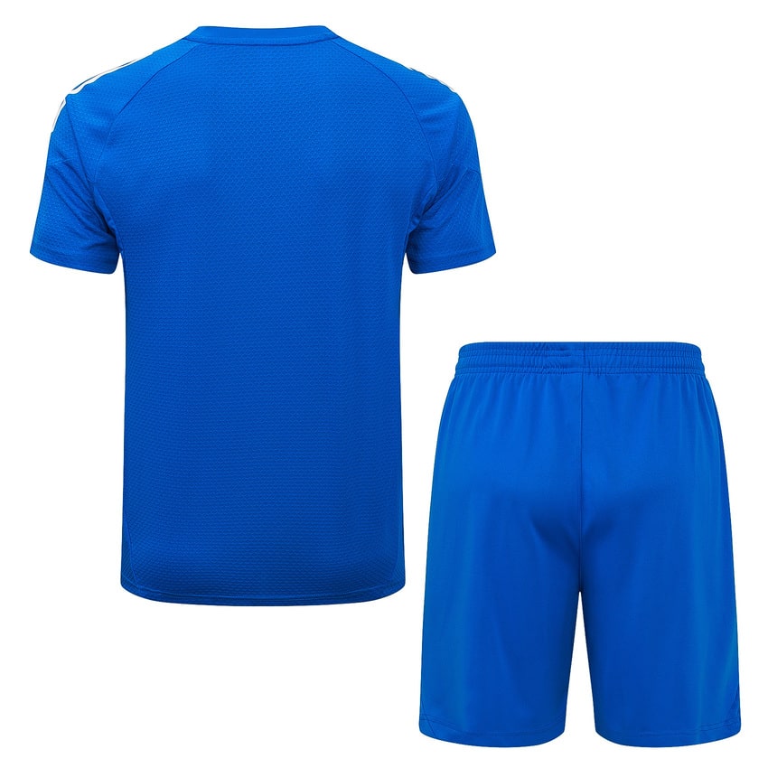 Conjunto de camiseta y pantalón corto azul claro del Real Madrid para hombre/niño 2025-2026 | Fútbol