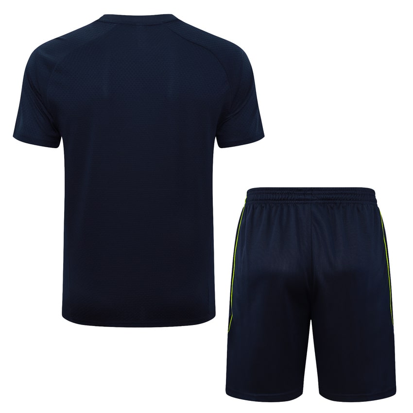Conjunto de camiseta y pantalón corto negro del Real Madrid 2025-2026 para hombre/niño | Fútbol
