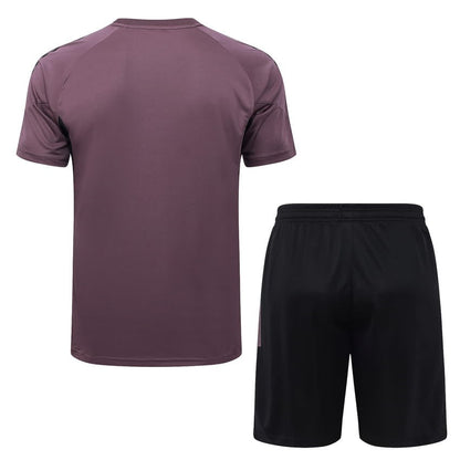 Ensemble-Maillot-Short-Real-Madrid-2025-2026-Rose-2