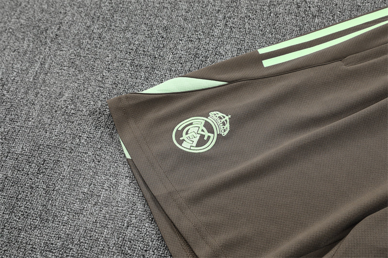 Ensemble-Maillot-Short-Real-Madrid-2025-2026-Vert-Ciel-Kaki-4