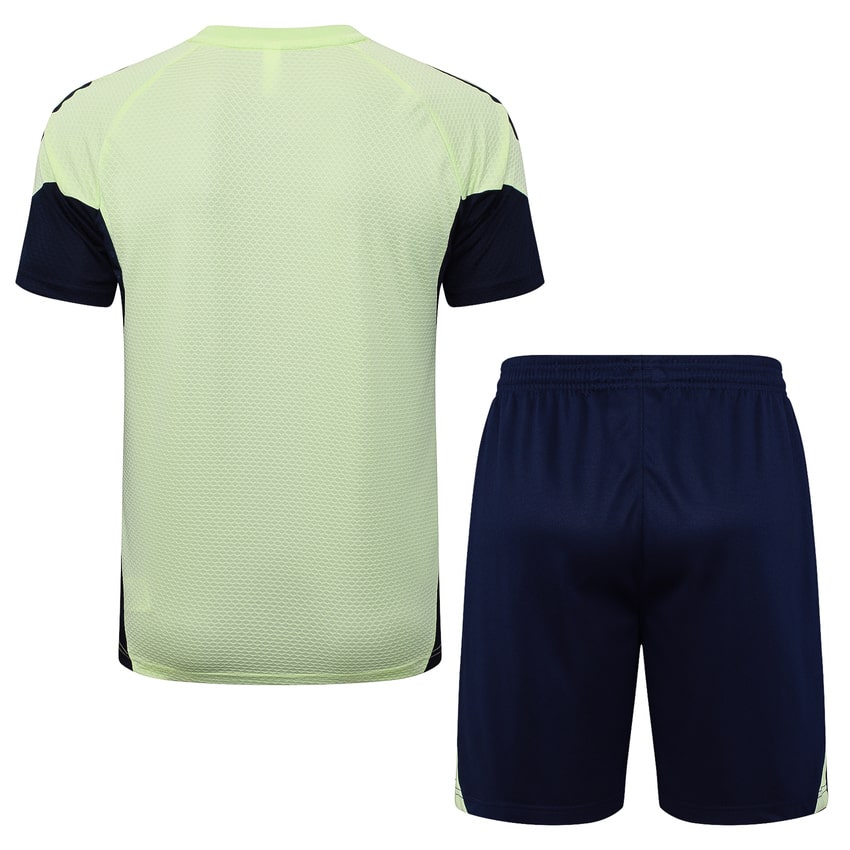 Conjunto de camiseta y pantalón corto verde claro del Real Madrid para hombre/niño 2025-2026 | Fútbol
