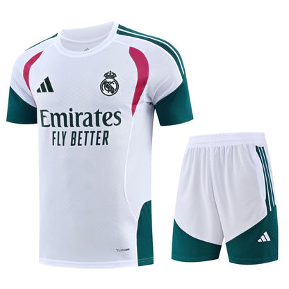 Ensemble-Maillot-Short-Real-Madrid-2026-2027-Blanc-Vert-1_f240d51e-8373-4c82-a14e-50a7d3bf10f9
