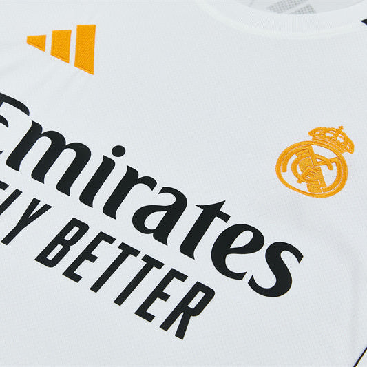 Ensemble-Maillot-Short-Real-Madrid-Marvel-2025-2026-Blanc-Jaune-Label-4