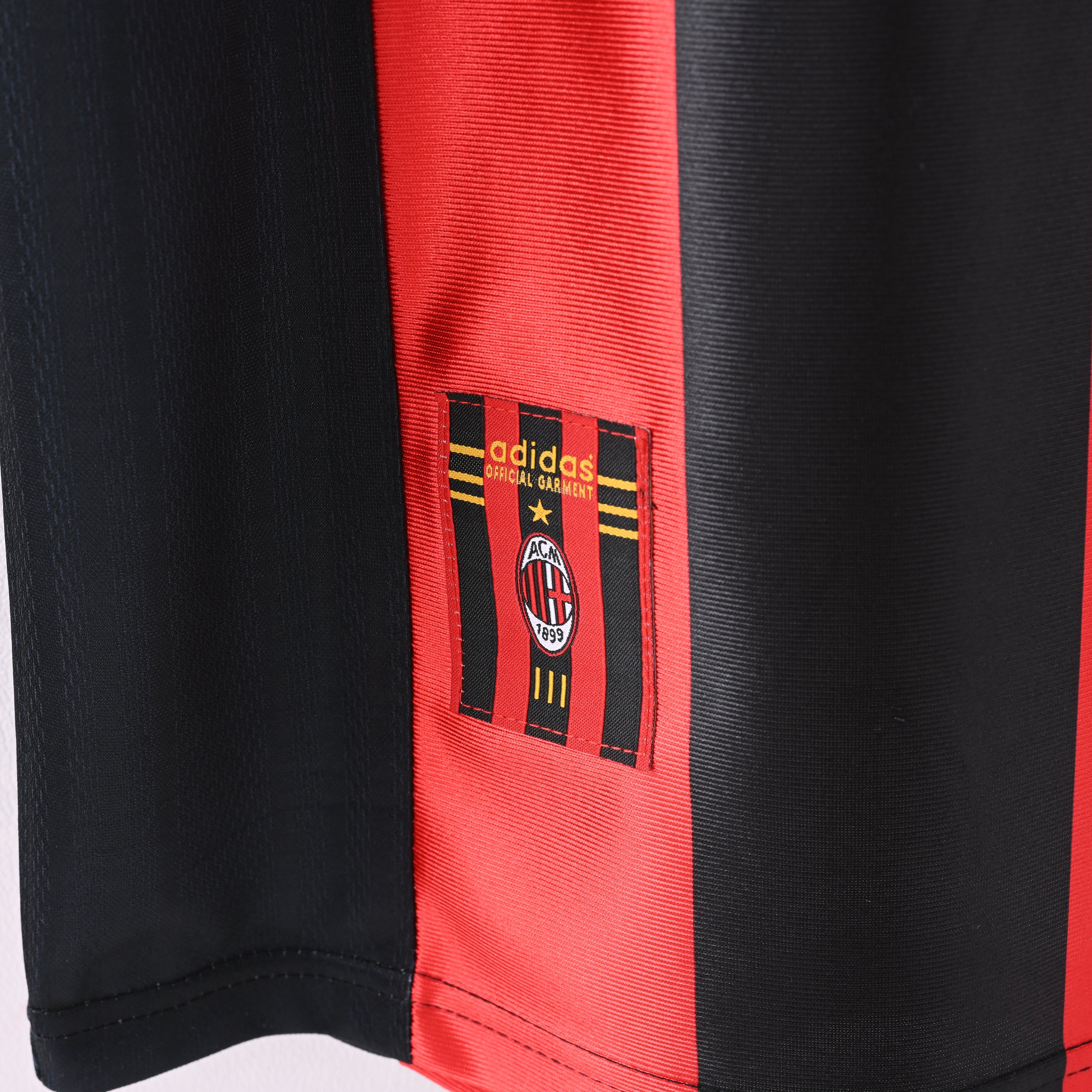 AC Milan Retro Vintage Home Jersey 1998-1999 Men | Foot Sport