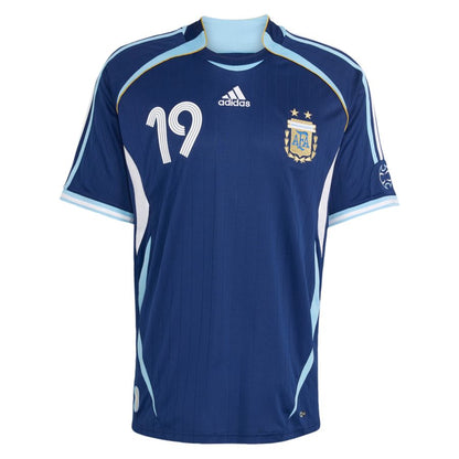 Maillot-Adidas-Argentine-Exterieure-2006-Messi-2