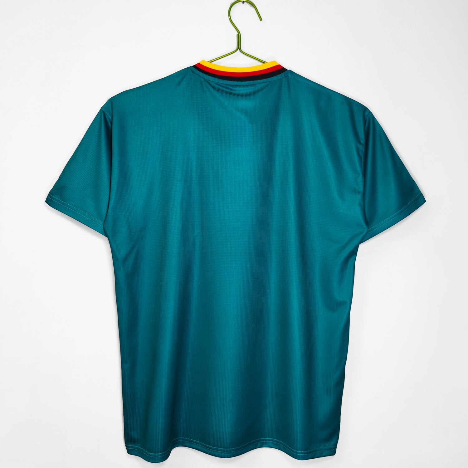 Maillot-Allemagne-1994-Exterieur-Vintage-Retro-2