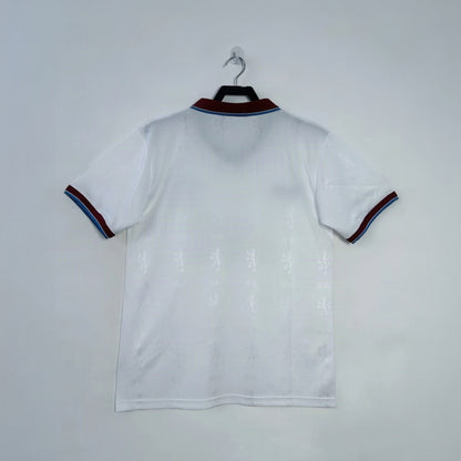 Maillot-Aston-Villa-Retro-Vintage-1995-1996-Exterieur-Saison-Homme-2