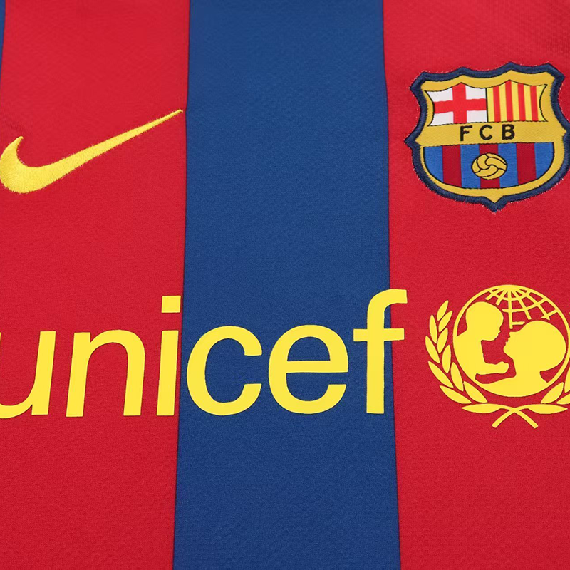 Maillot-Barcelone-Kit-Enfant-Domicile-2010-2011-2