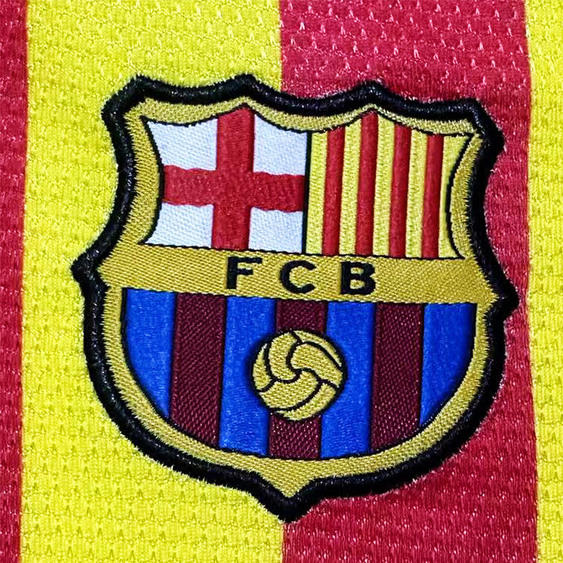 Maillot-Barcelone-Kit-Enfant-Exterieur-2013-2014-4
