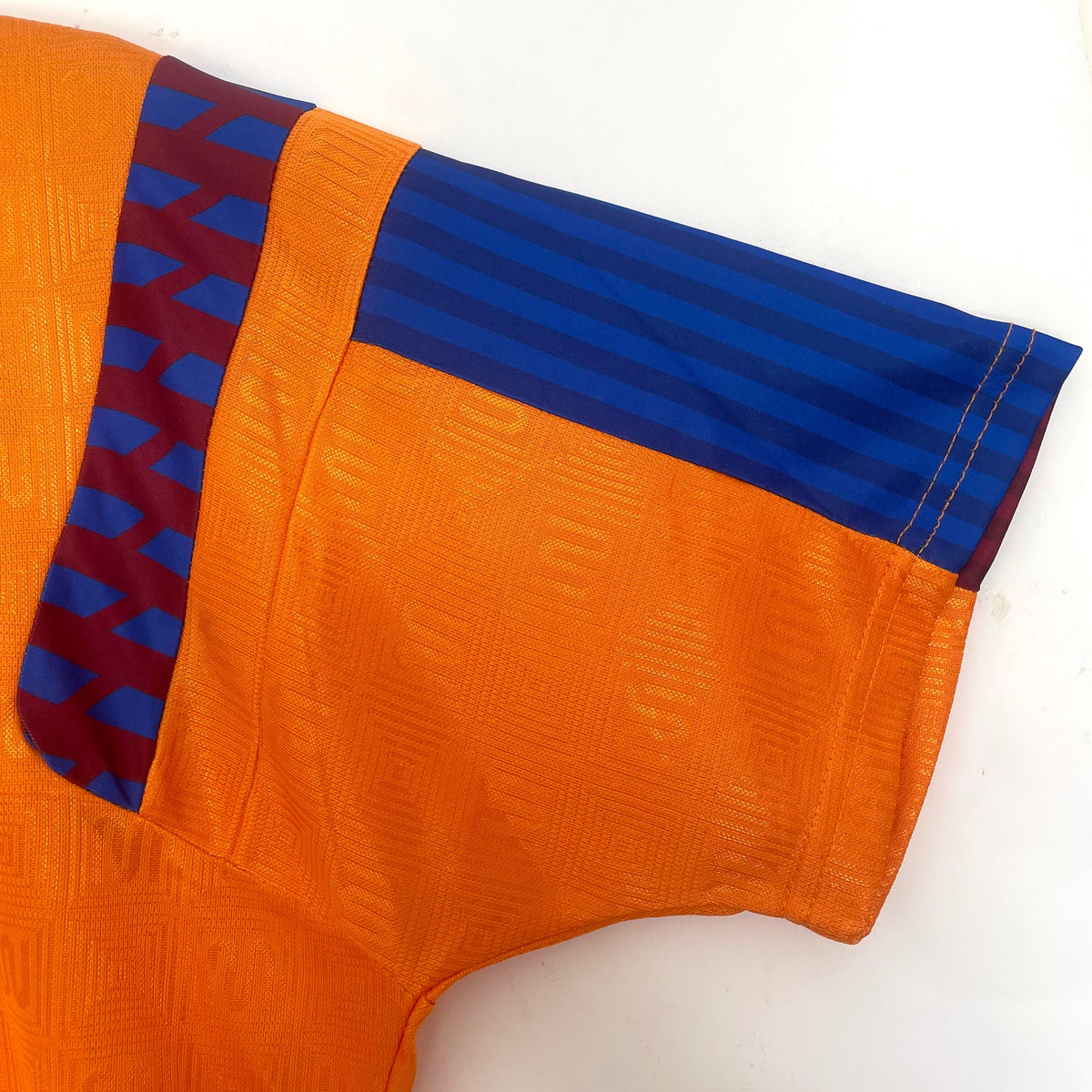 Maillot-Barcelone-Retro-Vintage-1989-1992-Exterieur-Vintage-Homme-4