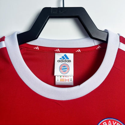 Maillot-Bayern-Munich-Retro-Vintage-2001-2002-UEFA-Domicile-Homme-3