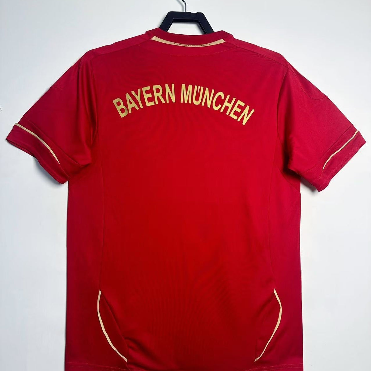 Maillot-Bayern-Munich-Retro-Vintage-2012-2013-Domicile-Homme-2