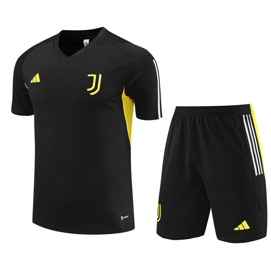 Maillot-Entrainement-Juventus-Noir-Jaune-Homme-2023-2024