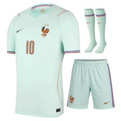 Maillot-Equipe-de-France-Kit-Enfant-Vert-Coupe-du-Monde-2026-Mbappe-2