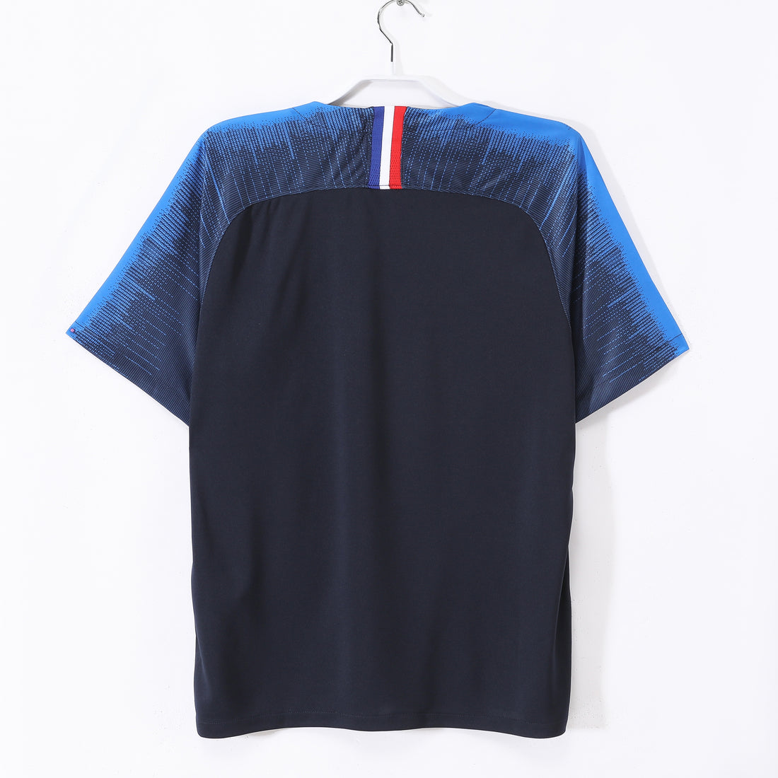 Maillot-France-2018-2019-Domicile-Vintage-Retro-2