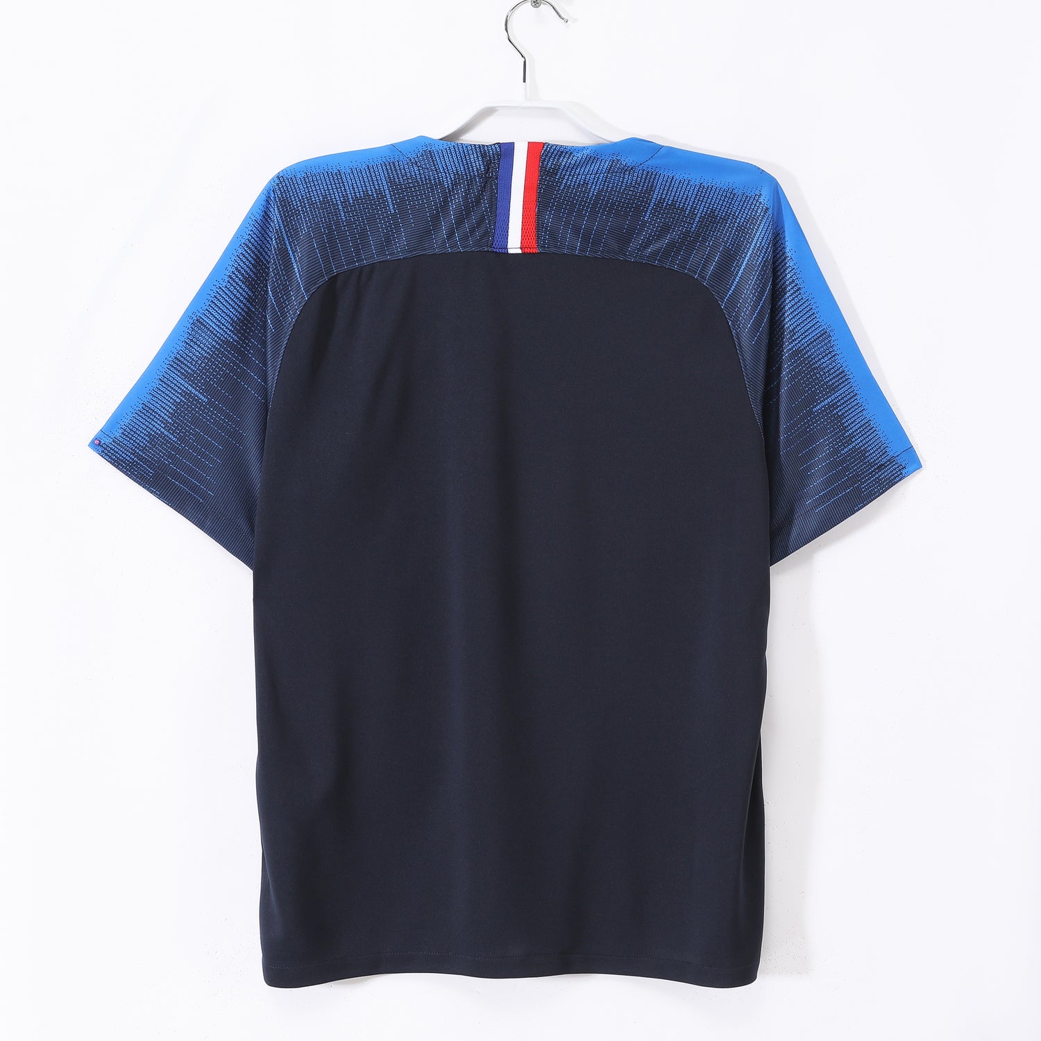 Maillot-France-2018-2019-Domicile-Vintage-Retro-2