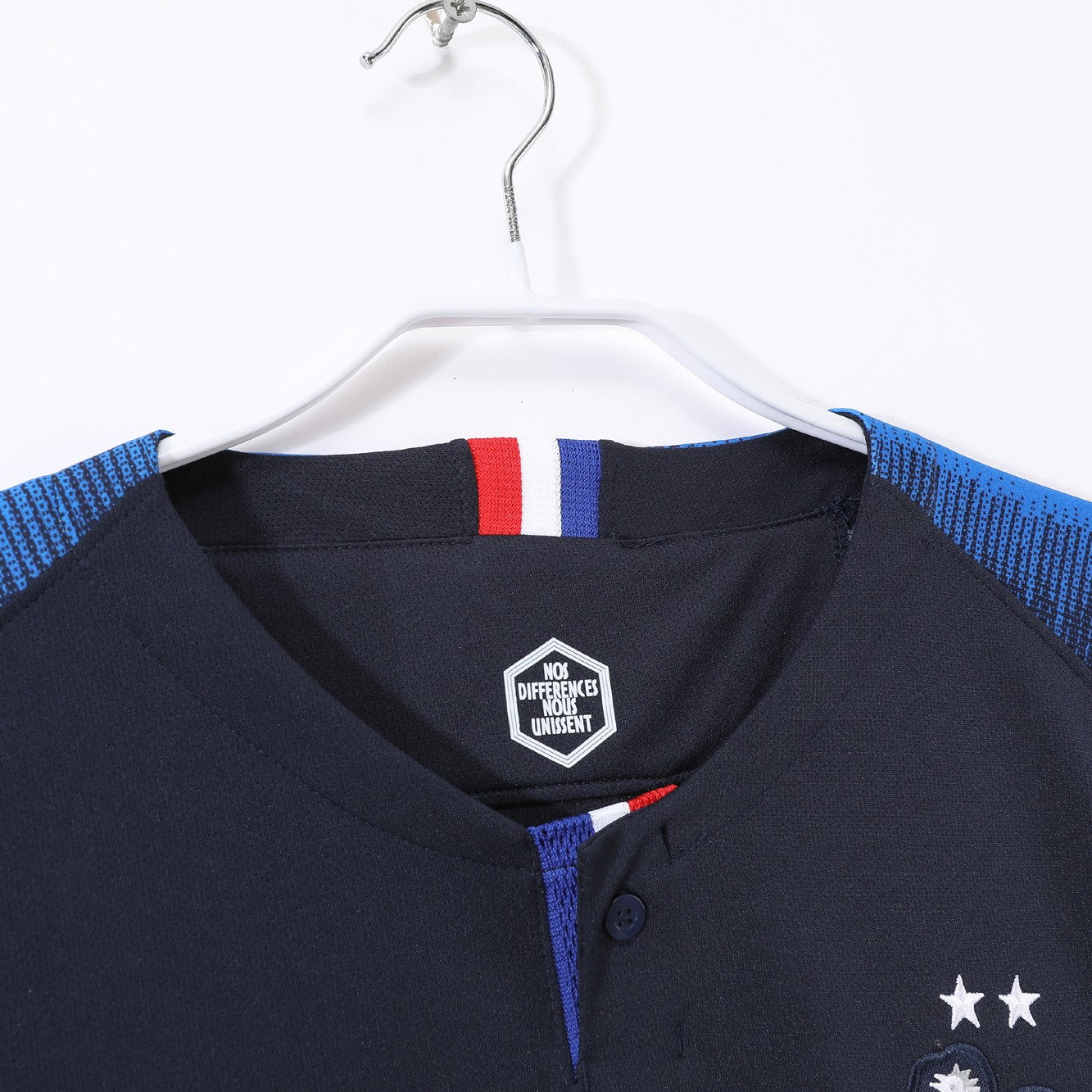 Maillot-France-2018-2019-Domicile-Vintage-Retro-4