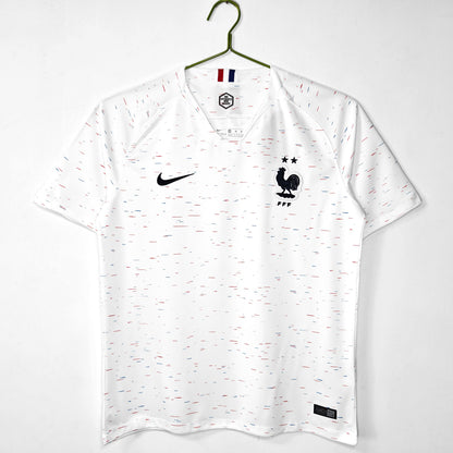 Maillot-France-2018-2019-Exterieur-Vintage-Retro-1