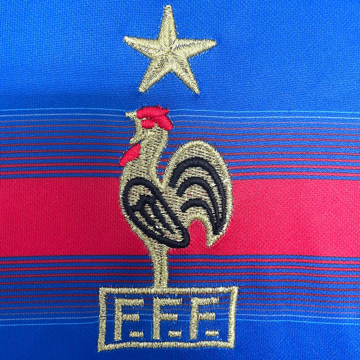 Maillot-France-Retro-Vintage-2004-Domicile-Homme-4