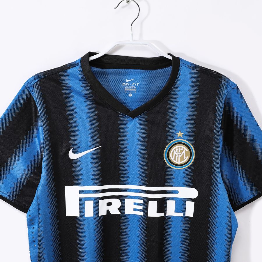 Maillot-Inter-Milan-Domicile-2010-2011-Vintage-Retro-3