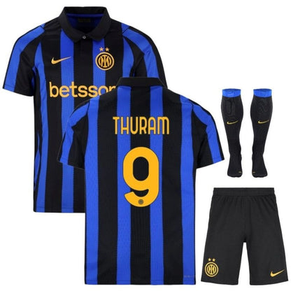 Maillot-Inter-Milan-Kit-Enfant-Domicile-2026-2027-Thuram-800x800