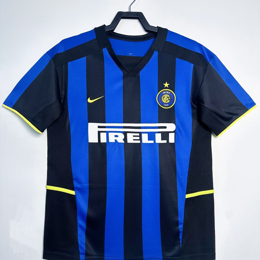 Maillot-Inter-Milan-Retro-Vintage-2002-2003-Domicile-Homme-1