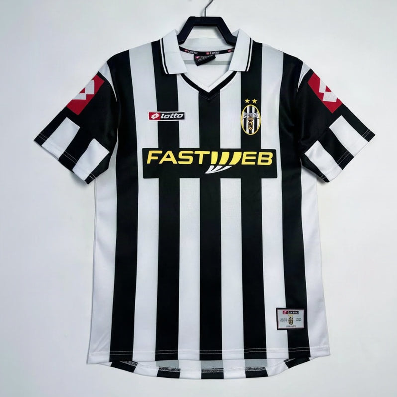 Maillot-Juventus-Retro-Vintage-2001-2002-Domicile-Homme-1