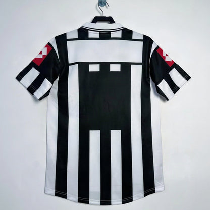 Maillot-Juventus-Retro-Vintage-2001-2002-Domicile-Homme-2