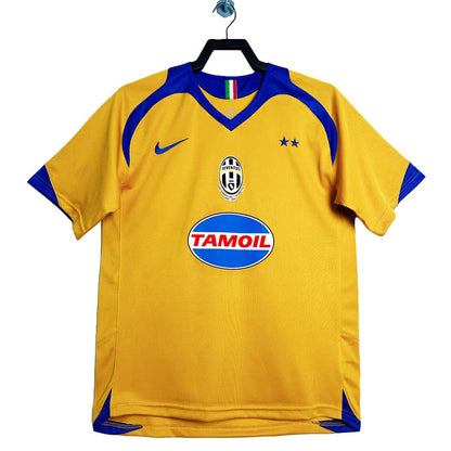 Maillot-Juventus-Retro-Vintage-2005-2006-Third-Homme-1