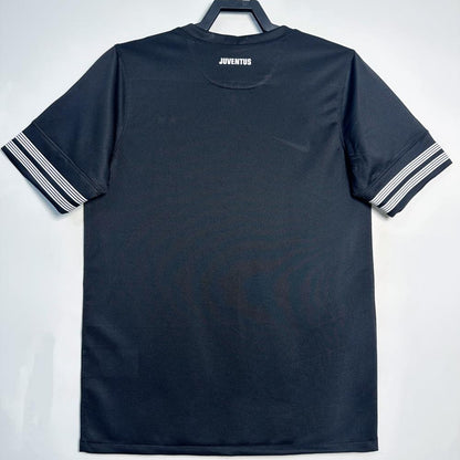 Maillot-Juventus-Retro-Vintage-2012-2013-Exterieur-Homme-2