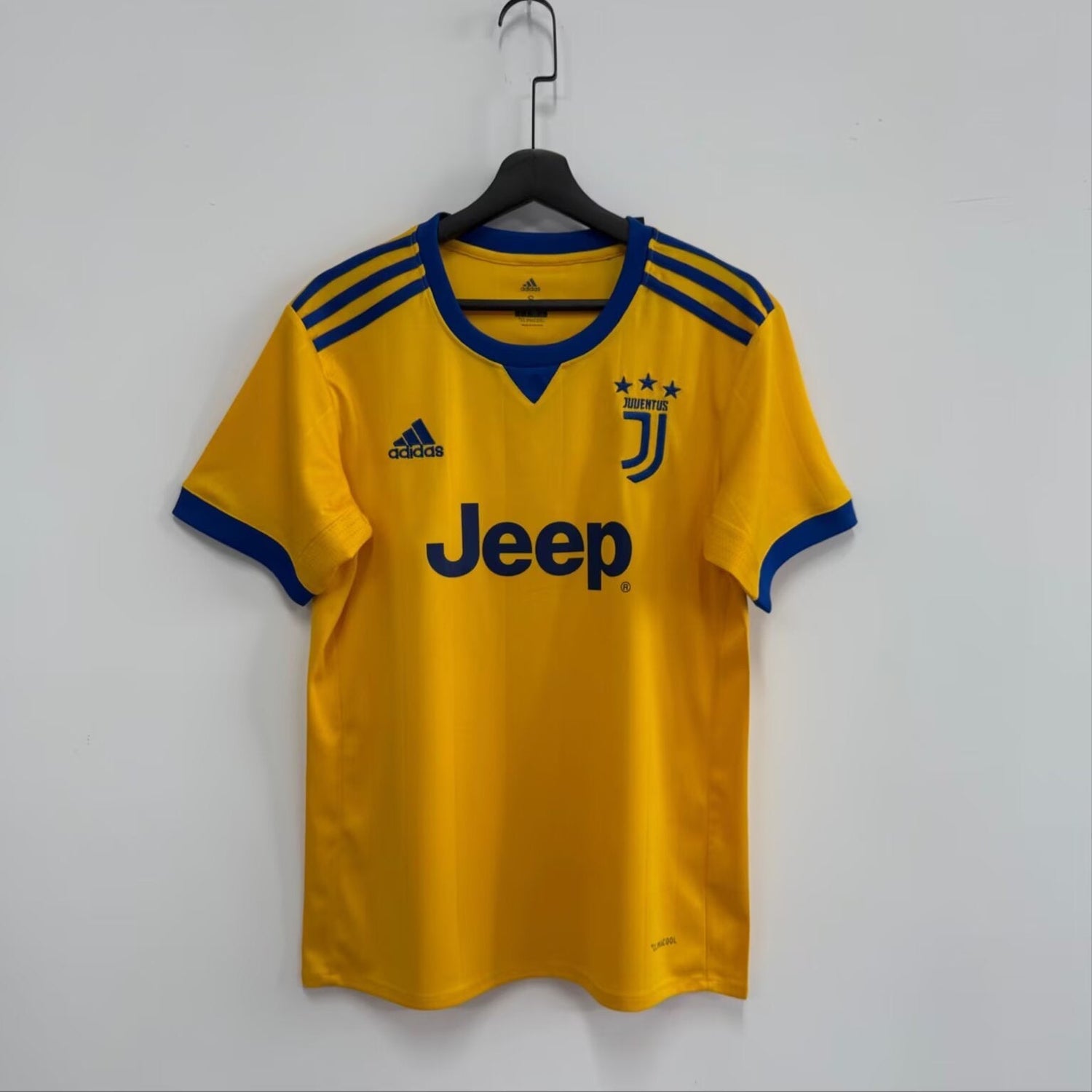 Maillot-Juventus-Retro-Vintage-2017-2018-Exterieur-Homme-1