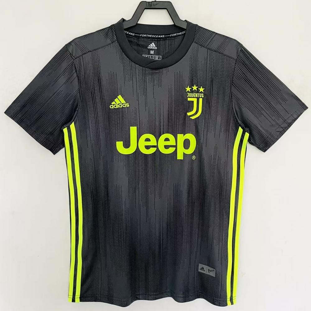 Maillot-Juventus-Retro-Vintage-2018-2019-Third-Homme-1