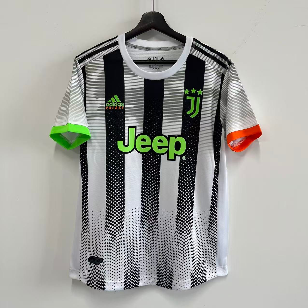 Maillot-Juventus-Retro-Vintage-2019-2020-Edition-Speciale-Homme-1