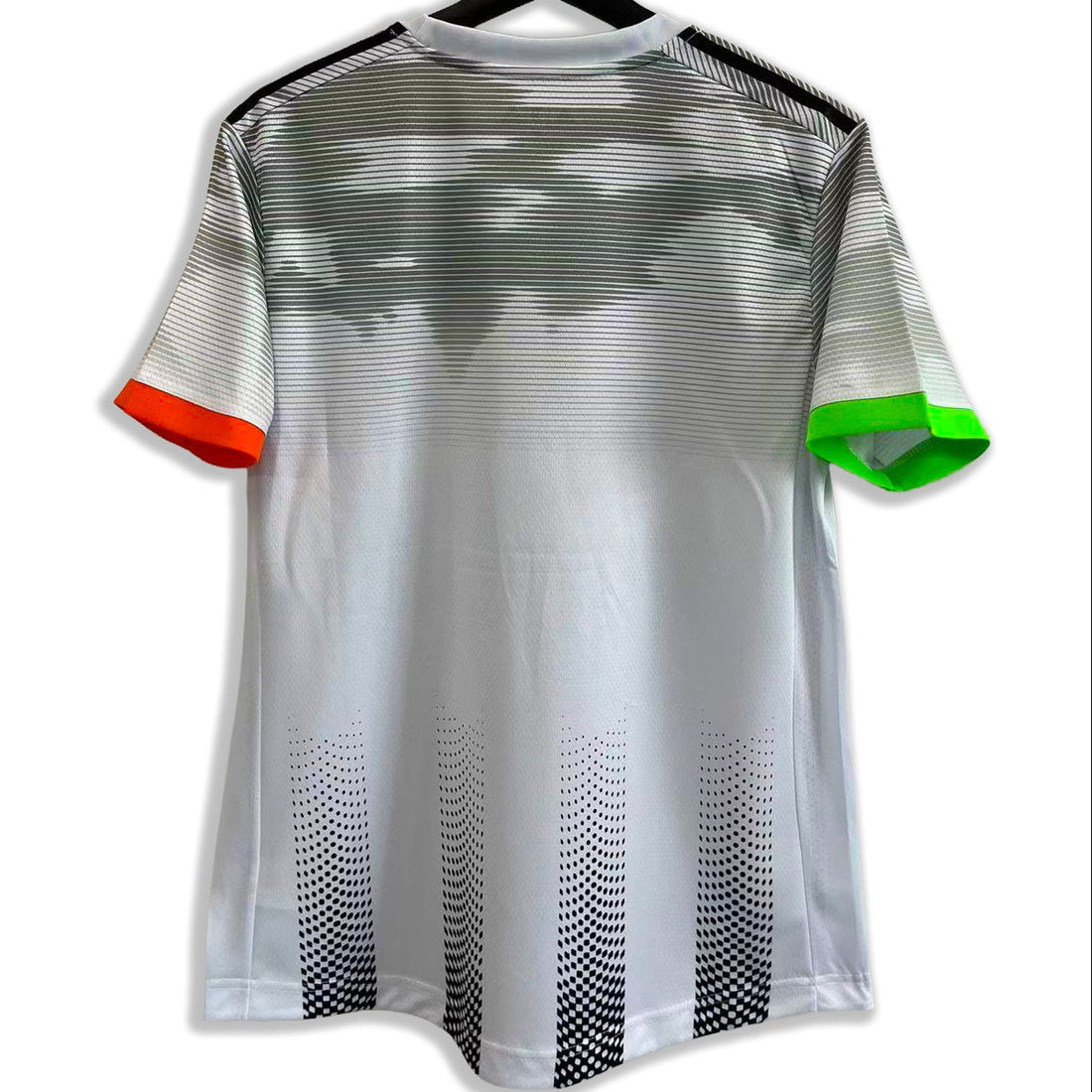 Maillot-Juventus-Retro-Vintage-2019-2020-Edition-Speciale-Homme-2