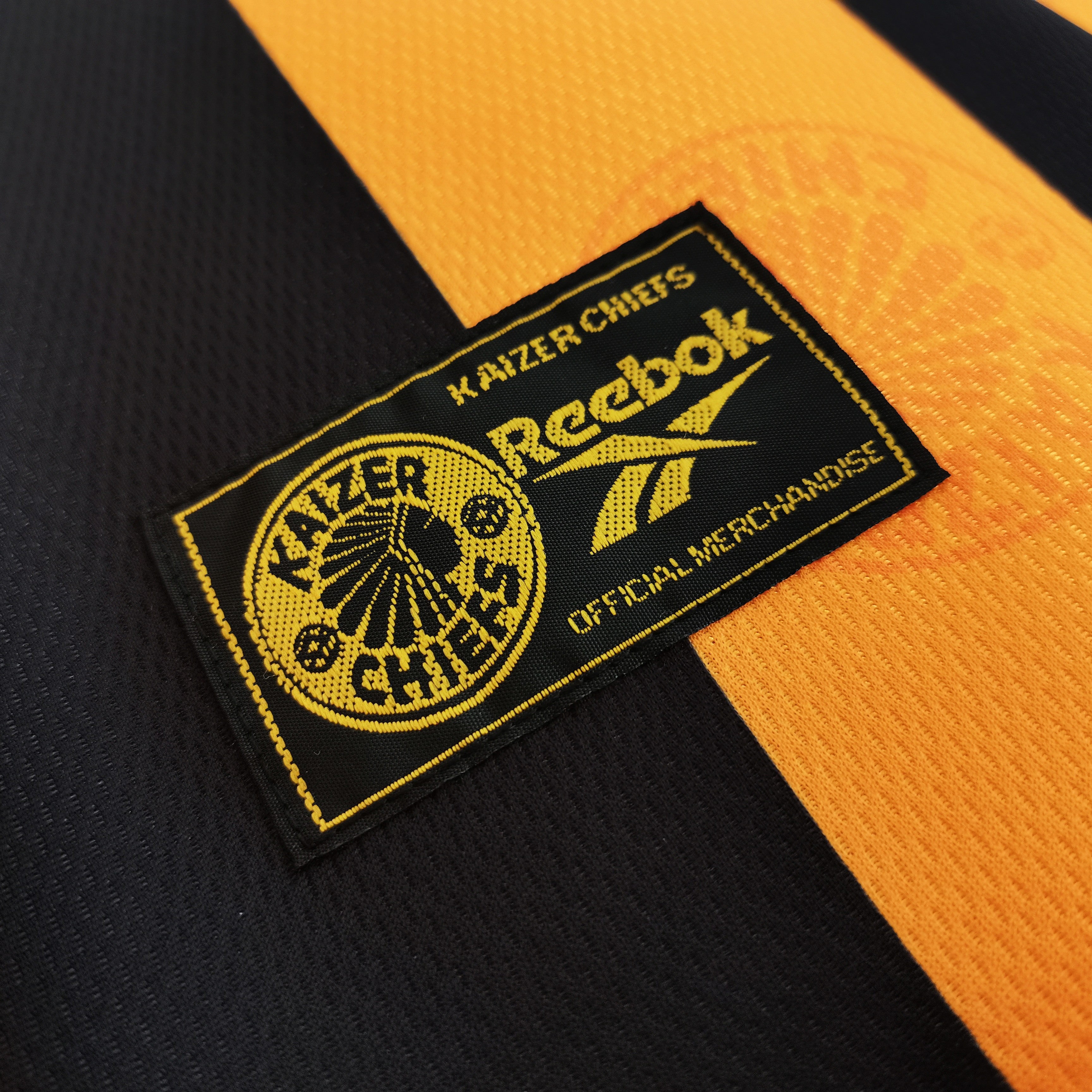 Maillot-Kaizer-Chiefs-Domicile-Saison-1998-Vintage-Retro-4