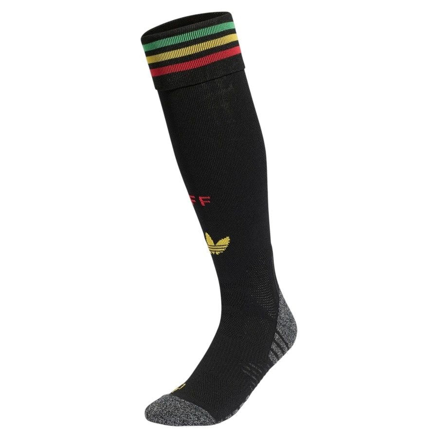 Maillot-Kit-Enfant-Jamaique-X-Bob-Marley-Exterieur-2026-2027-5
