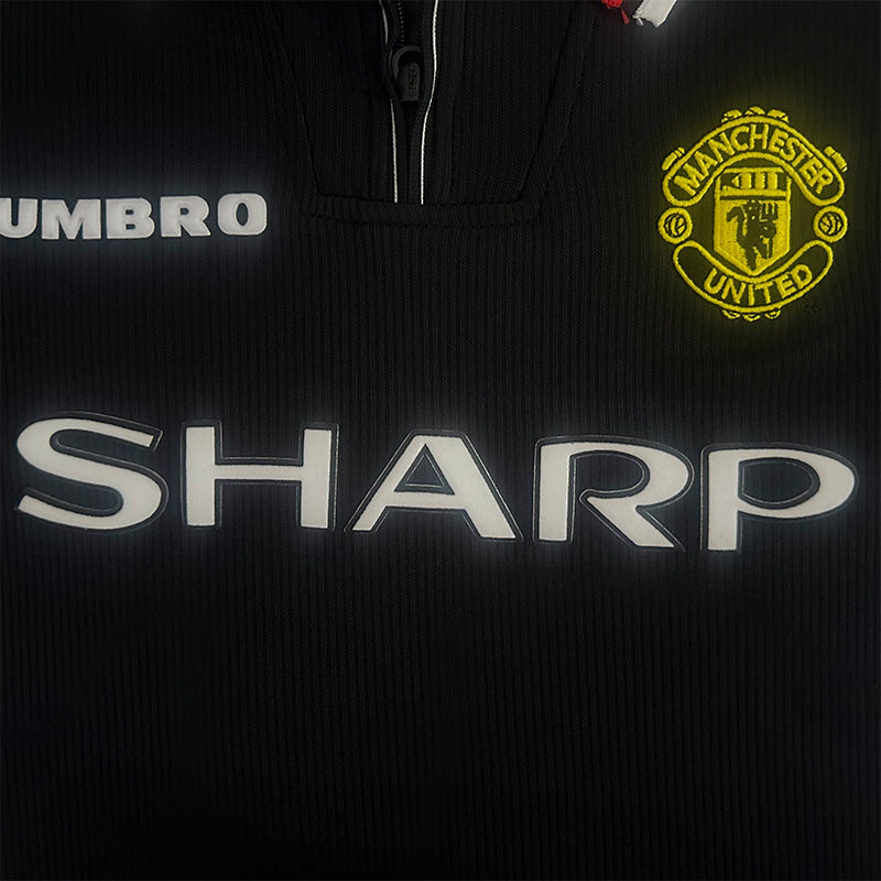 Maillot-Kit-Enfant-Manchester-United-Exterieur-1998-4