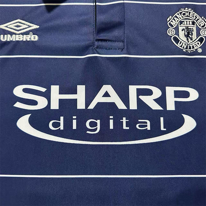 Maillot-Kit-Enfant-Manchester-United-Exterieur-1999-2000-4