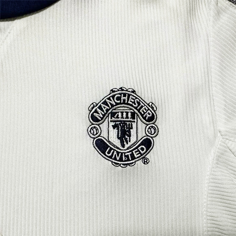 Maillot-Kit-Enfant-Manchester-United-Exterieur-2000-2001-3