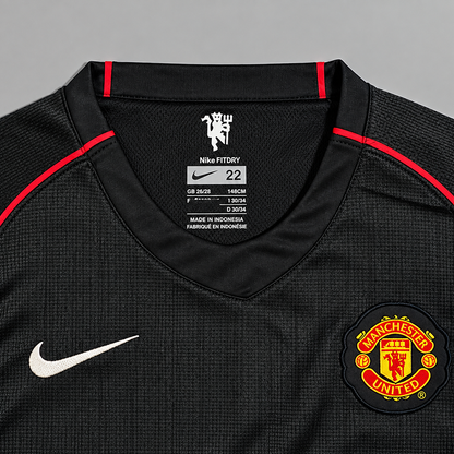 Maillot-Kit-Enfant-Manchester-United-Ronaldo-Exterieur-2007-2008-3