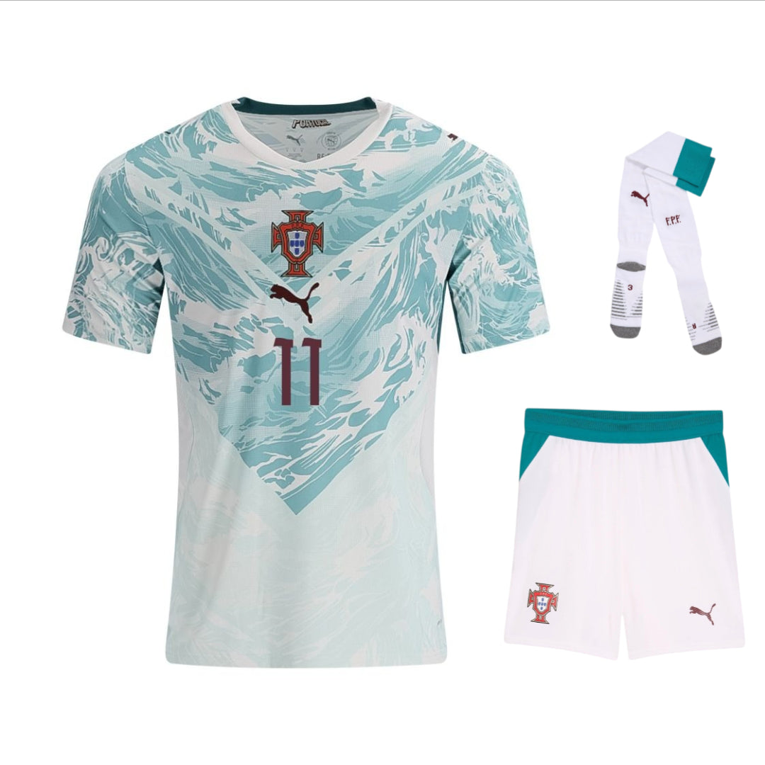 Maillot-Kit-Enfant-Portugal-Exterieur-2026-2027-Joao-Felix-3