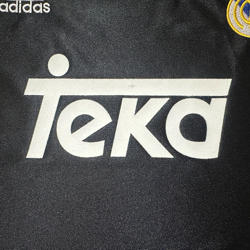 Maillot-Kit-Enfant-Real-Madrid-Exterieur-1999-2001-3