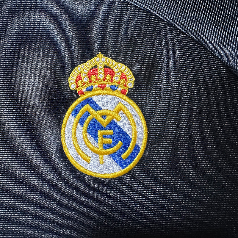 Maillot-Kit-Enfant-Real-Madrid-Exterieur-1999-2001-4