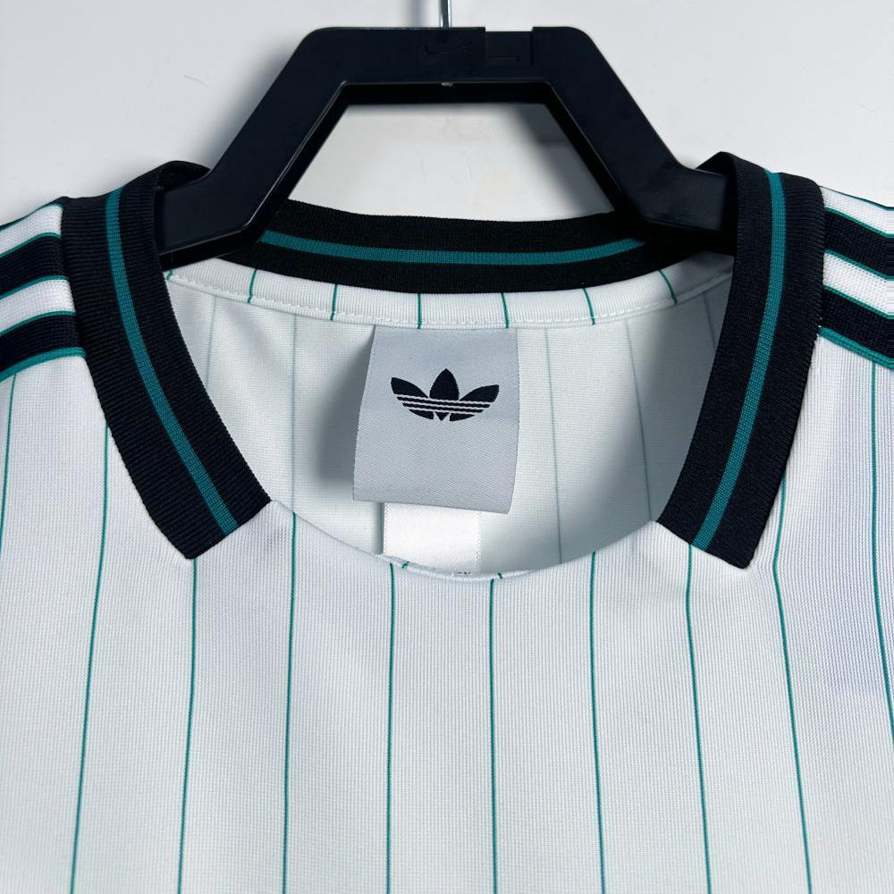 Maillot-Liverpool-Lifestyle-Homme-2025-2026-Blanc-3